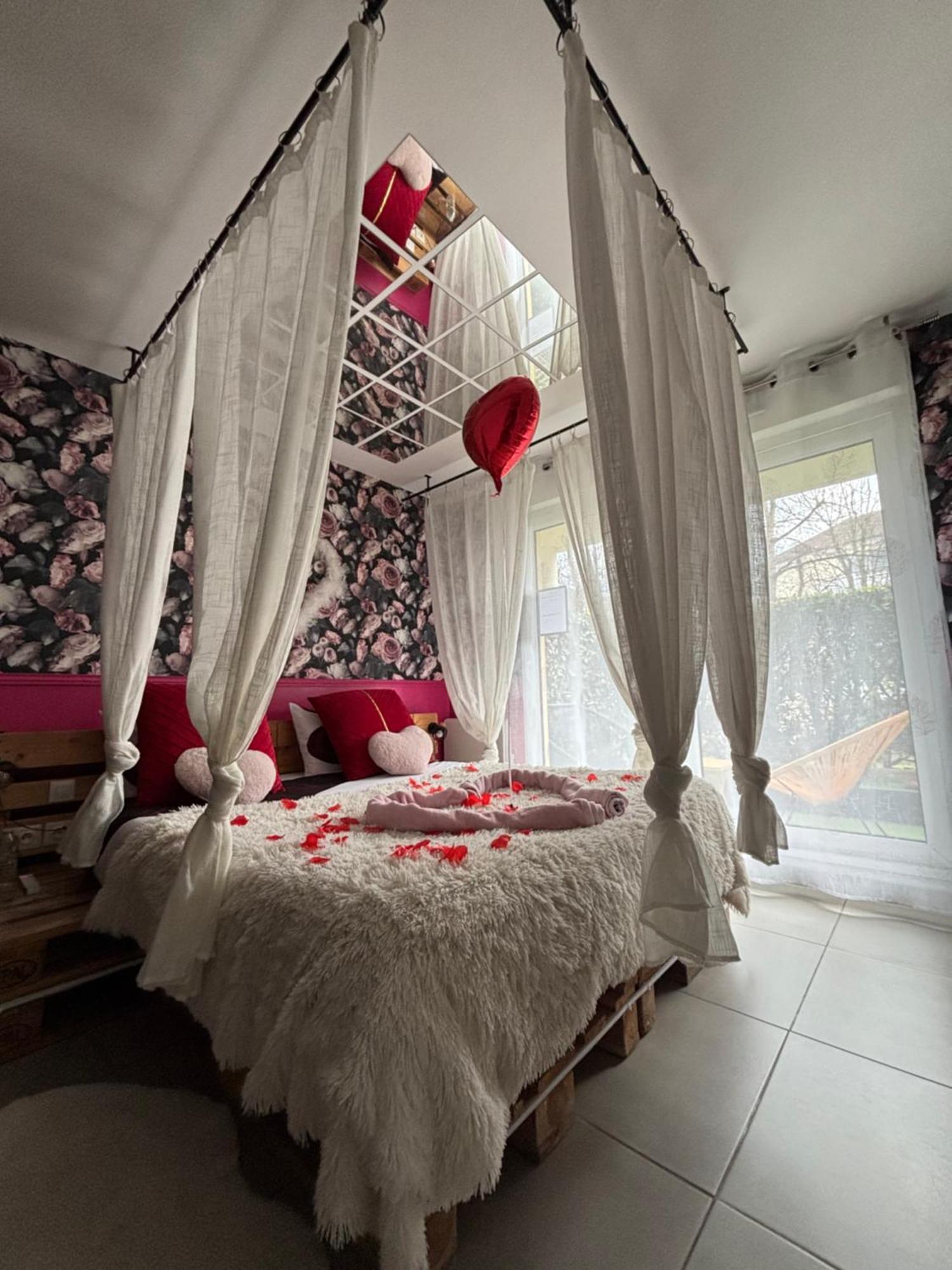 Romantisme Et Glamour 2 Avec Spa , Clim Et Jardin Дижон Экстерьер фото